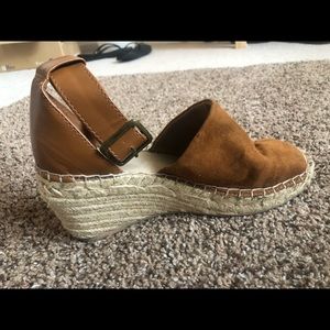 Espadrille wedges
